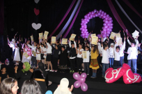 بالصور: مدرسة الرازي الابتدائية باللد تتألف بابداعات وتحصيلات طلابها بيوم الاسرة